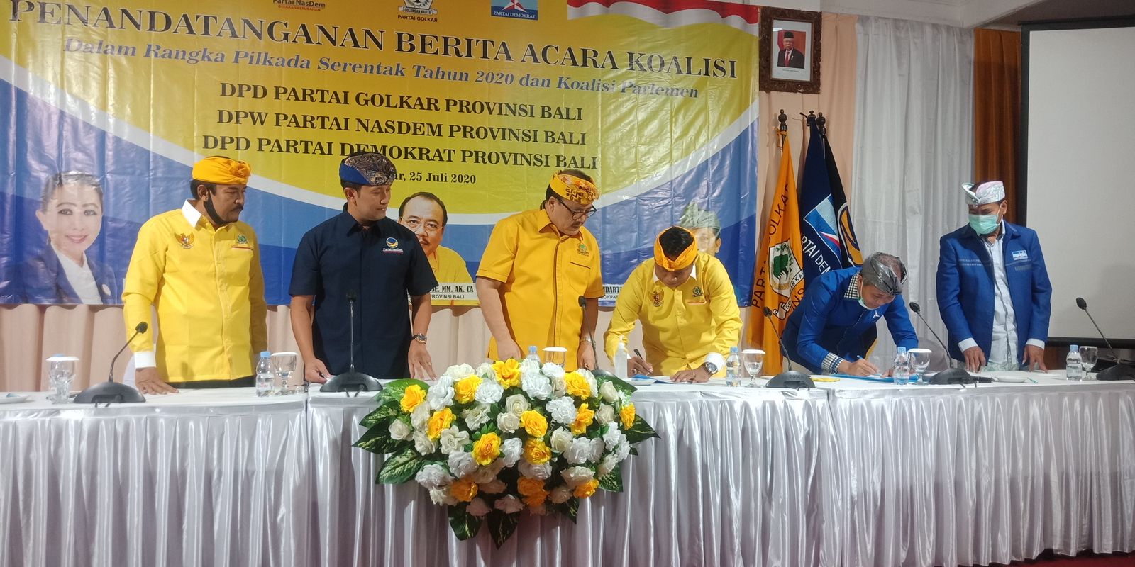 podiumnews.com-Lawan PDIP, Tiga Partai di Bali Tandatangani Berita Acara Koalisi